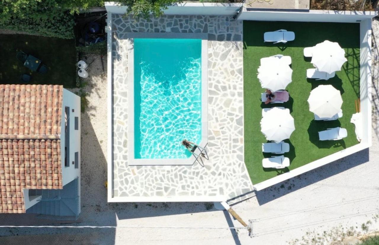 Mediterraneo San Teodoro  Extérieur photo