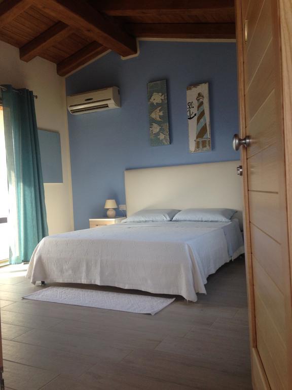 Mediterraneo San Teodoro  Extérieur photo